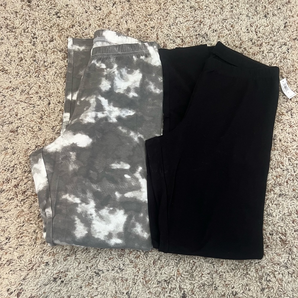 2 pair of brand new leggings
